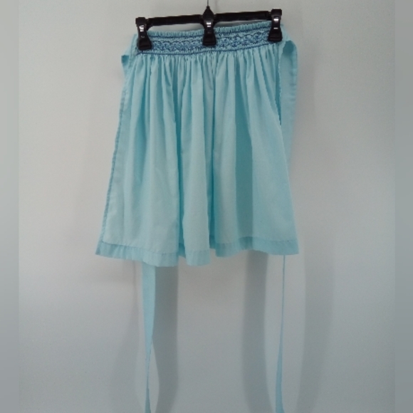 Nancy Anne Apron Fashions Hand Smocked Sky Half Blue Apron Waist Tie One Size - Picture 7 of 7
